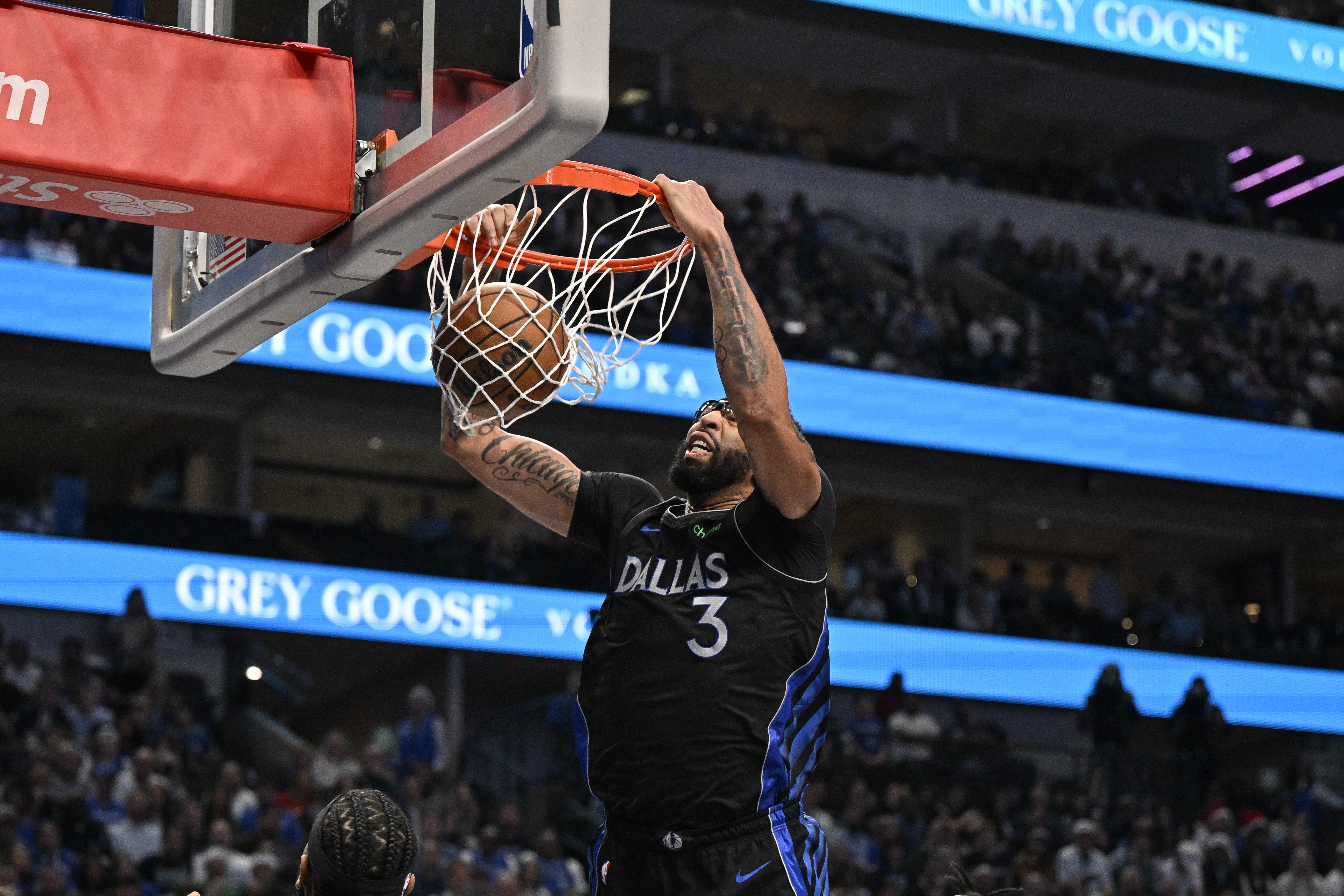 Shams:“摆烂”将是独行侠下半赛季关键词 浓眉有意义征程已结束